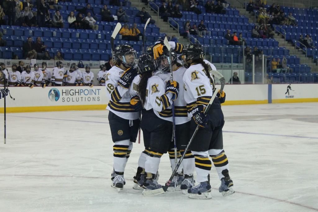 Quinnipiac looks to stay hot, hosts Dartmouth and No. 7 Harvard this weekend