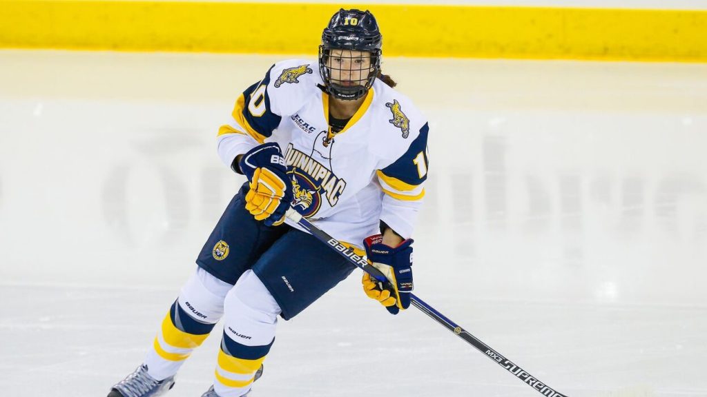 Quinnipiac women’s ice hockey falls to Boston College 4-1